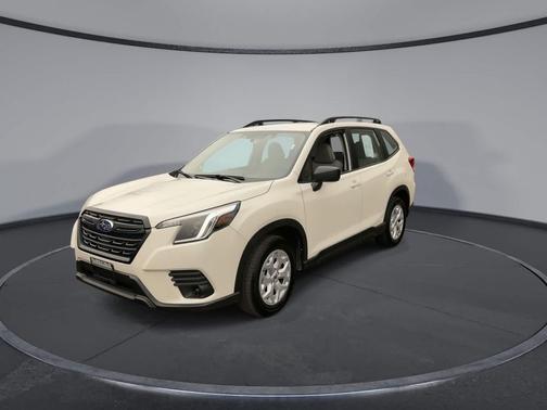 2023 Subaru Forester Base