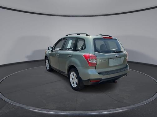 Jasmine Green Metallic 2016 Subaru Forester 2.5i