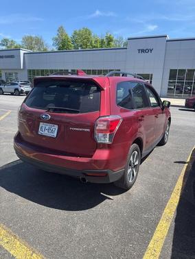 Venetian Red Pearl 2018 Subaru Forester 2.5i Limited
