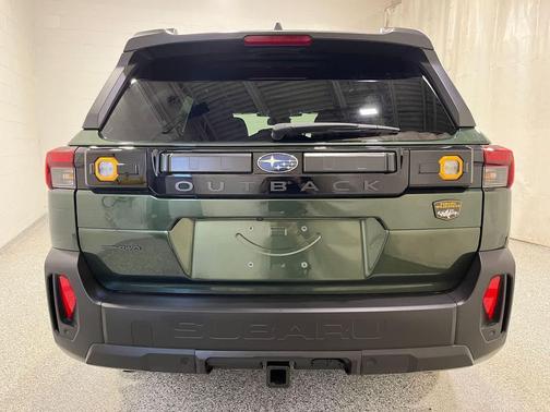Deep Emerald Green Pearl 2026 Subaru Outback Wilderness