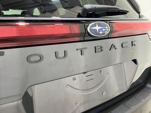 Magnetite Gray Metallic 2026 Subaru Outback Limited XT