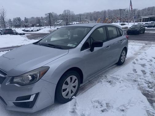 2015 Subaru Impreza 2.0i