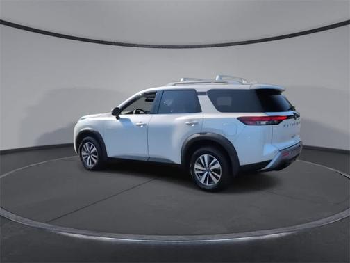 2024 Nissan Pathfinder SL 4WD