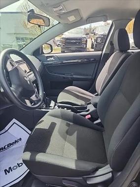 2017 Mitsubishi Lancer ES