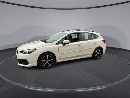Crystal White Pearl 2020 Subaru Impreza Premium 5-Door
