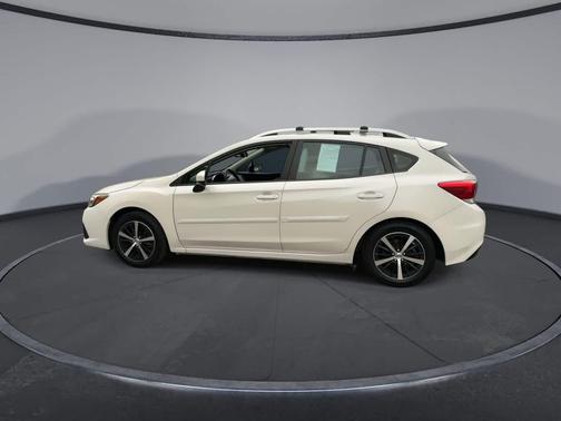 Crystal White Pearl 2020 Subaru Impreza Premium 5-Door