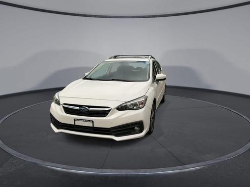 Crystal White Pearl 2020 Subaru Impreza Premium 5-Door