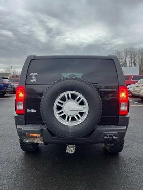2009 Hummer H3 Base