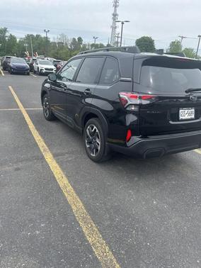 Crystal Black Silica 2025 Subaru Forester Limited