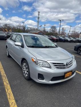 Classic Silver Metallic 2013 Toyota Corolla LE