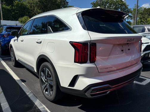 2024 Kia Sorento Plug-In Hybrid SX Prestige AWD