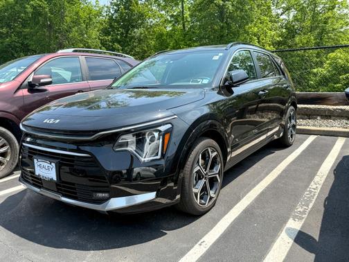 2024 Kia Niro EX Touring FWD