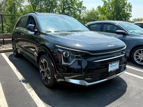 2024 Kia Niro EX Touring FWD