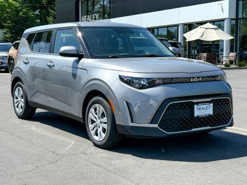 Steel Gray 2023 Kia Soul LX