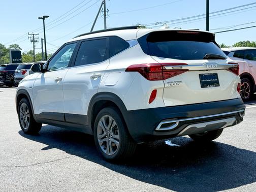 2023 Kia Seltos S AWD