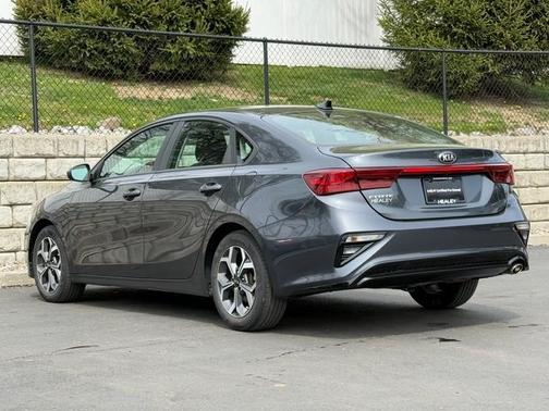 2020 Kia Forte LXS IVT