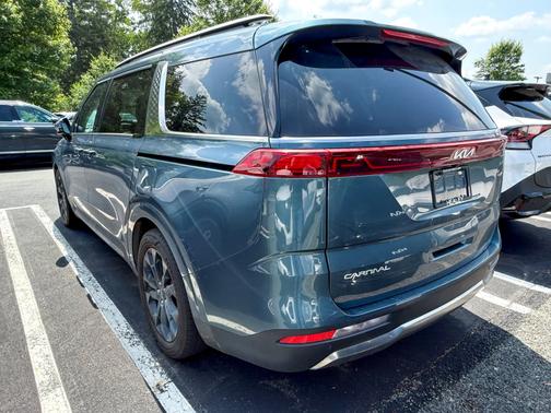 2024 Kia Carnival SX PRESTIGE SEAT PKG