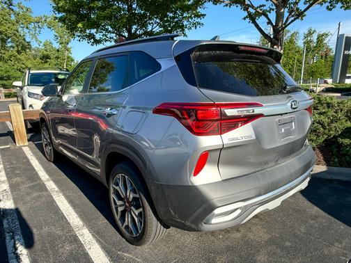Steel Gray 2021 Kia Seltos AWD SX Turbo