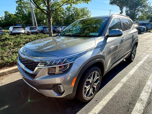 Steel Gray 2021 Kia Seltos AWD SX Turbo