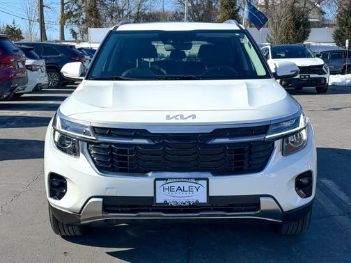 2024 Kia Seltos EX AWD
