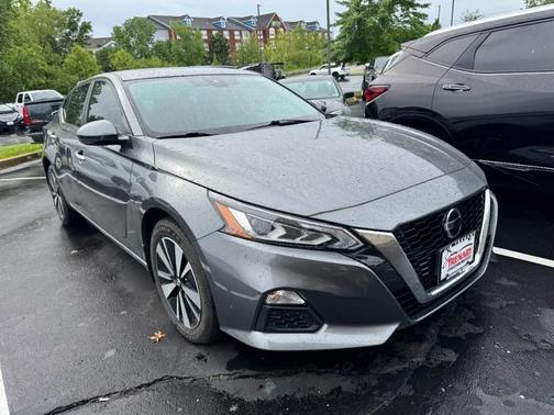 Gun Metallic 2022 Nissan Altima 2.5 SV