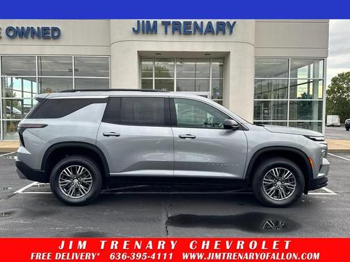 2025 Chevrolet Traverse LT