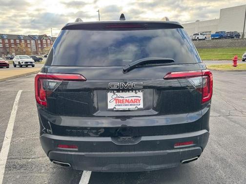 2023 GMC Acadia FWD SLT