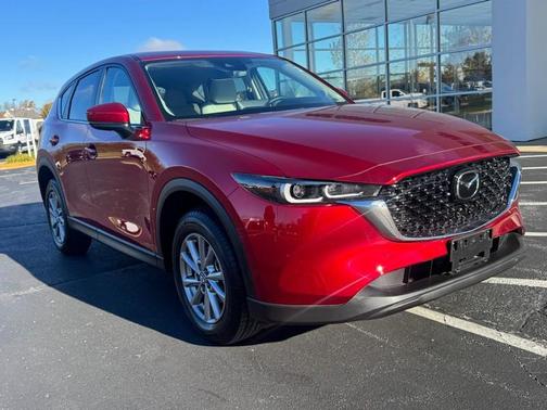 2023 Mazda CX-5 2.5 S Preferred Package