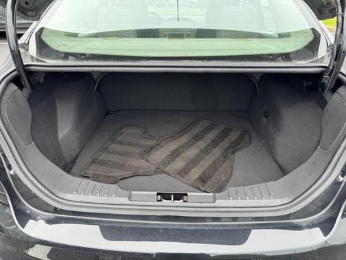 Tuxedo Black Metallic 2014 Ford Focus SE