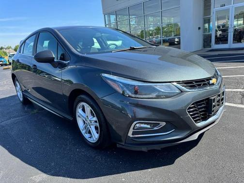Nightfall Gray Metallic 2018 Chevrolet Cruze LT