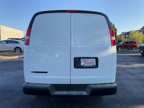 2025 Chevrolet Express 3500 RWD 3500 Extended Wheelbase WT