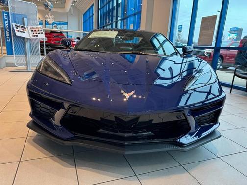 2026 Chevrolet Corvette Stingray w/2LT