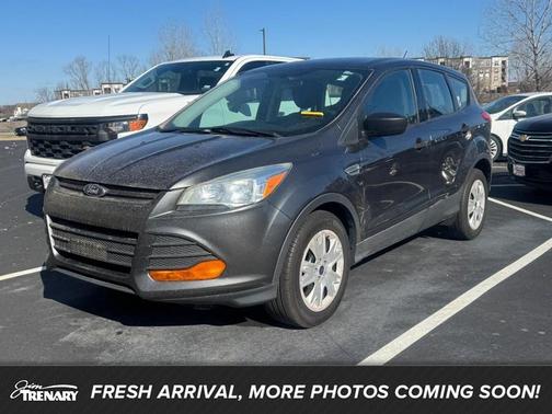 2016 Ford Escape S