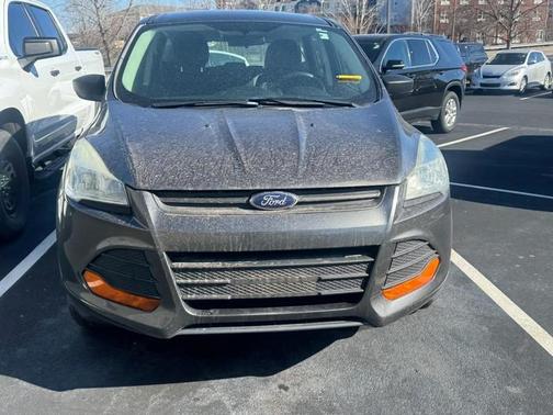 2016 Ford Escape S