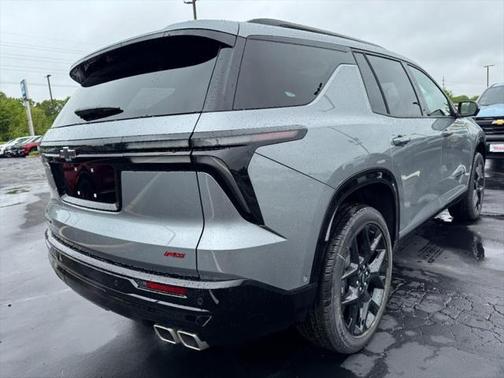 2025 Chevrolet Traverse RS