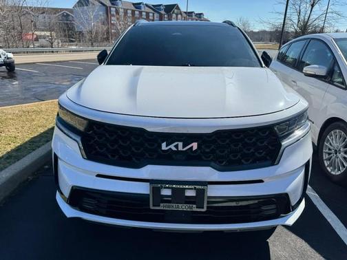 2022 Kia Sorento SX