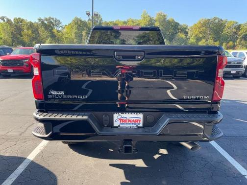 2026 Chevrolet Silverado 2500 Custom