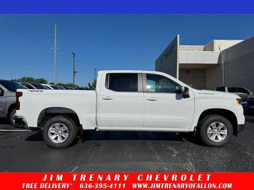 Summit White 2026 Chevrolet Silverado 1500 LT