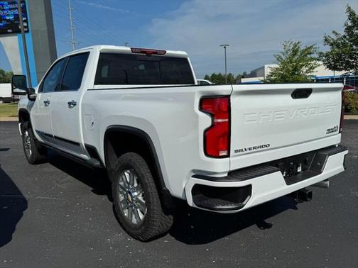 2025 Chevrolet Silverado 2500 High Country