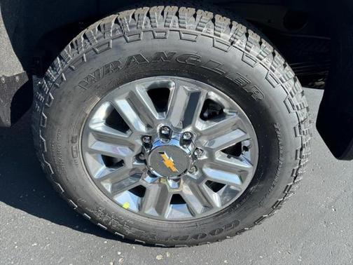 2025 Chevrolet Silverado 2500 High Country