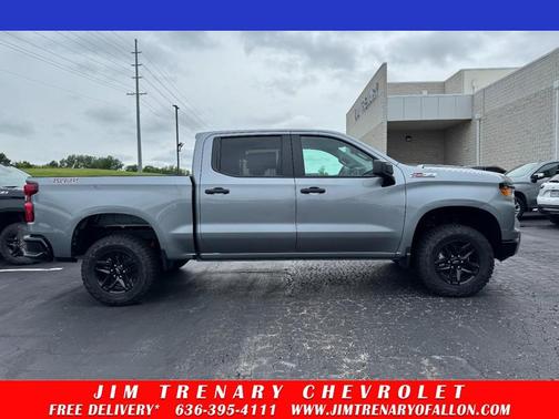 Sterling Gray Metallic 2026 Chevrolet Silverado 1500 Custom Trail Boss