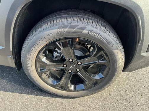 Mosaic Black Metallic 2026 Chevrolet Equinox 1LT
