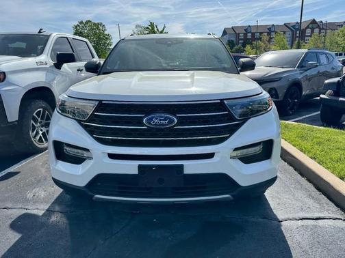 Star White Metallic Tri-Coat 2020 Ford Explorer XLT