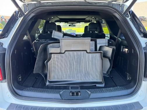 Star White Metallic Tri-Coat 2020 Ford Explorer XLT