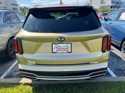 Crystal Beige 2021 Kia Sorento S