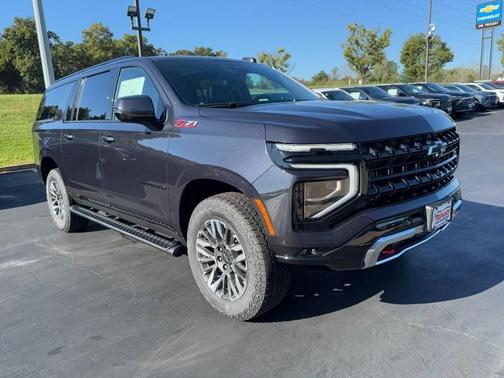 2026 Chevrolet Suburban Z71, 4WD