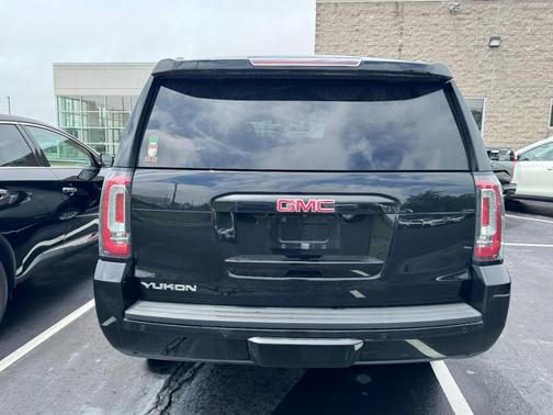 Onyx Black 2020 GMC Yukon SLE