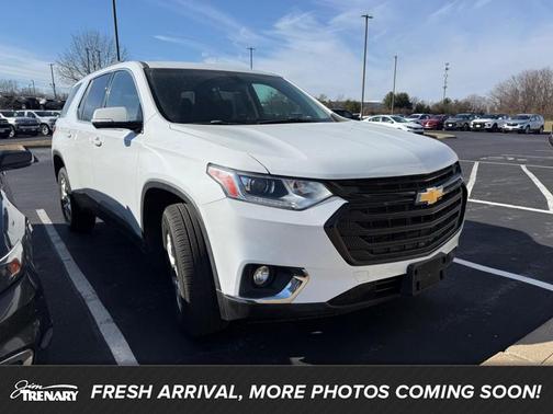 2020 Chevrolet Traverse LT Cloth