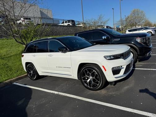 2022 Jeep Grand Cherokee 4xe Summit Reserve
