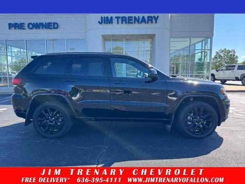 2022 Jeep Grand Cherokee Laredo